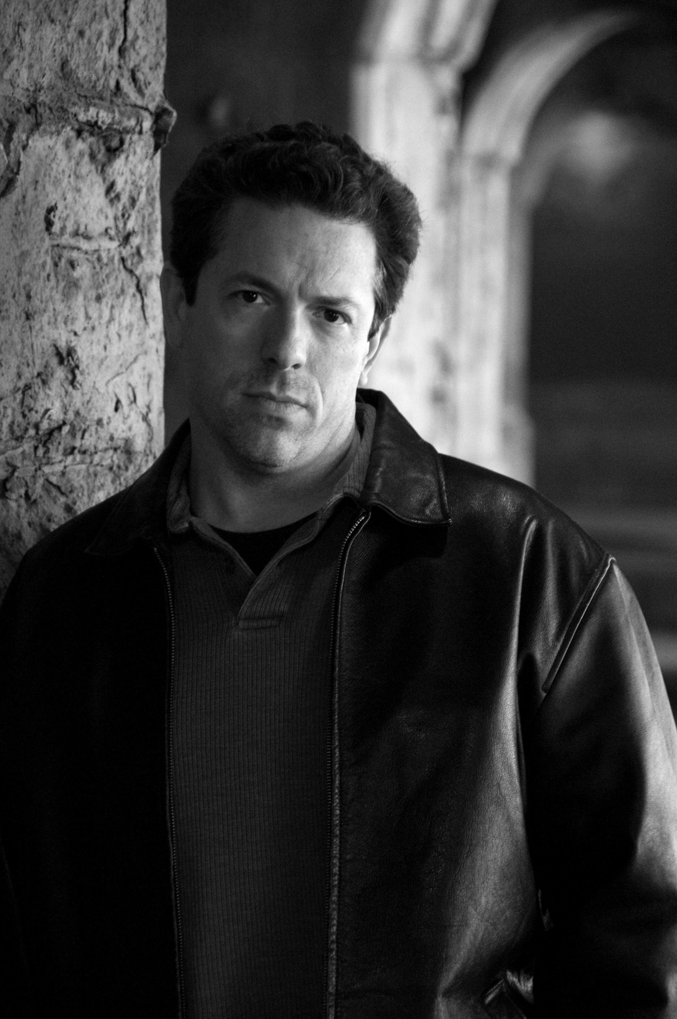 Richard Thomas_Headshot_Credit John Geiger